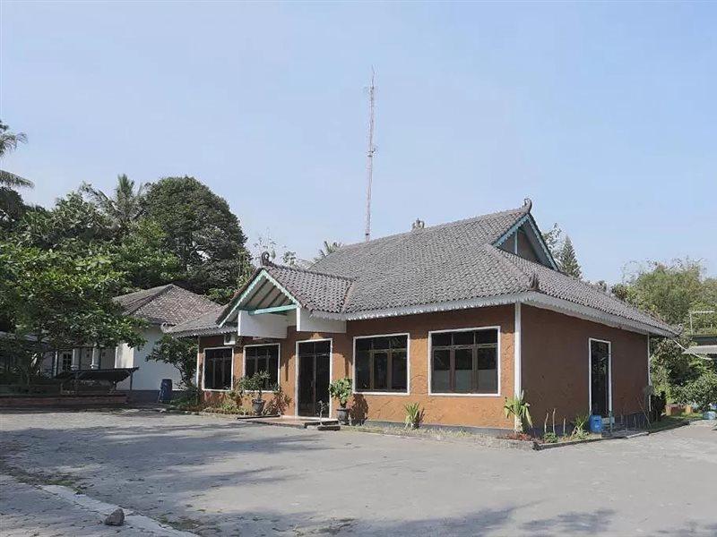 Super Oyo 1959 Penginapan Kepurun Pawana Indonesia Sleman  Exterior foto